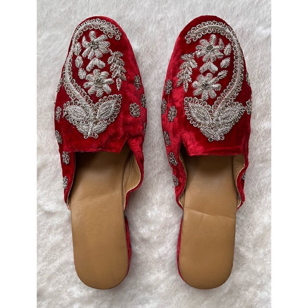 SAACHI Red Velvet Silver Embroidered Custom Made Handmade Mule Slides - Picture 2 of 15
